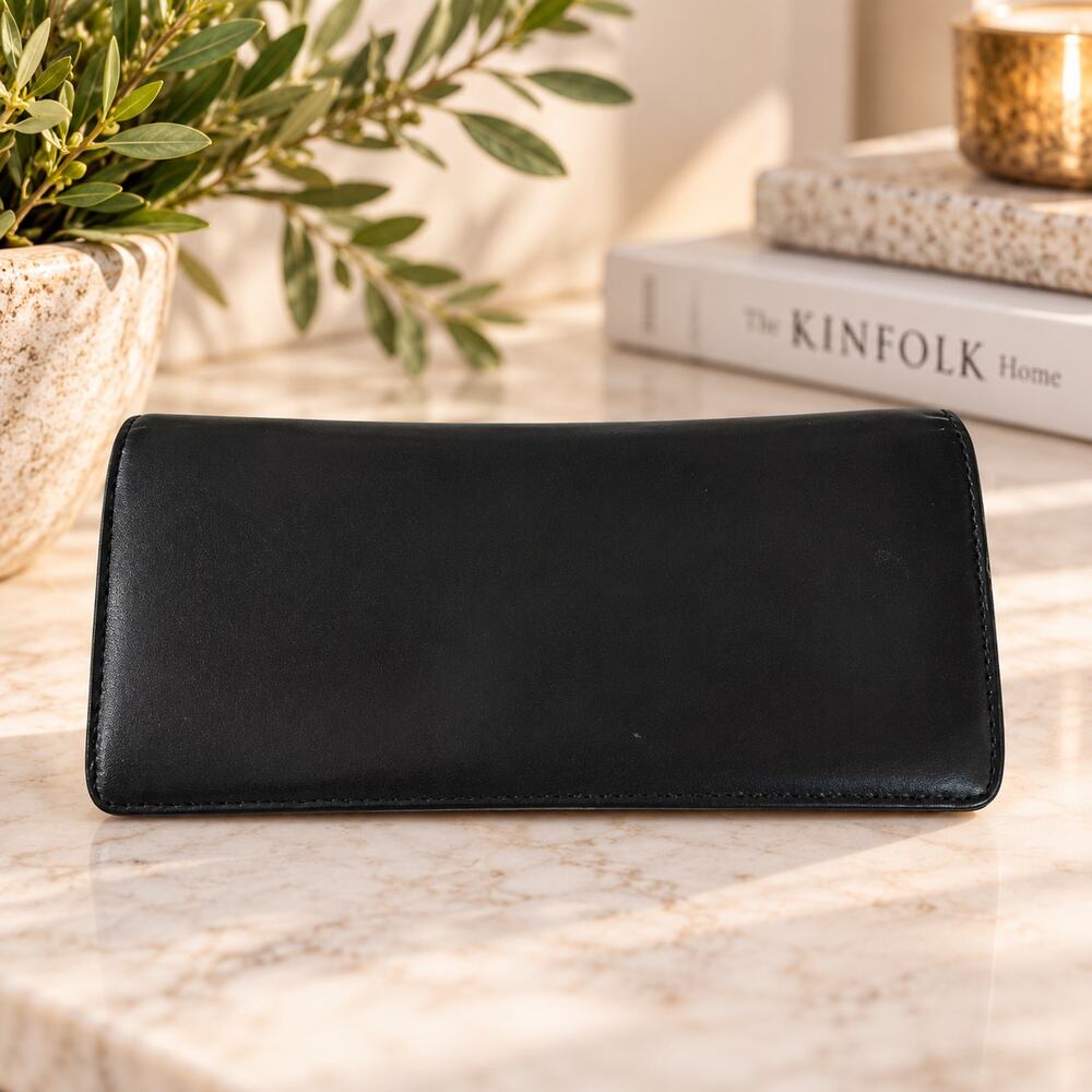 Cole Haan Wallet Black Leather Bifold Checkbook Card Holder ID Window Zip Pocket